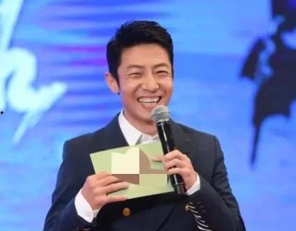 娱乐圈爆料王昂是谁,揭秘神秘爆料达人背后的故事 第2张 娱乐圈爆料王昂是谁,揭秘神秘爆料达人背后的故事 第2张