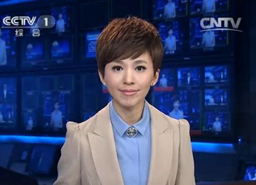 董卿父母爆料视频大全下载,揭秘明星家庭背后的故事  第3张
