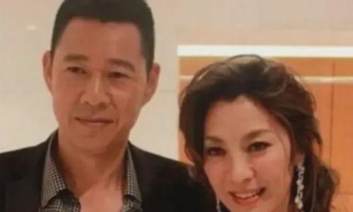 张丰毅老婆爆料视频播放,揭秘明星夫妻背后的故事