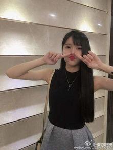 广西网红校花吃瓜视频,校园生活趣味横生引网友热议”  第3张 广西网红校花吃瓜视频,校园生活趣味横生引网友热议”  第3张