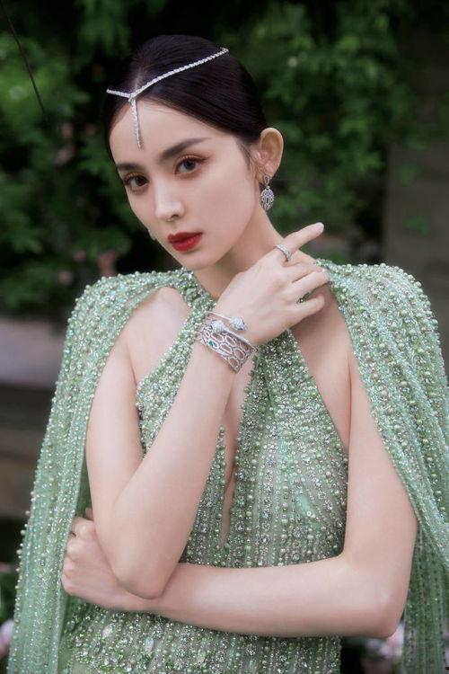 娜扎爆料图片大全集最新,美照连连,魅力四溢  第3张 娜扎爆料图片大全集最新,美照连连,魅力四溢  第3张