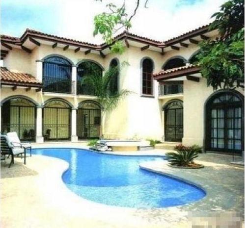 网友爆料王菲豪宅视频播放,奢华生活引网友热议  第2张